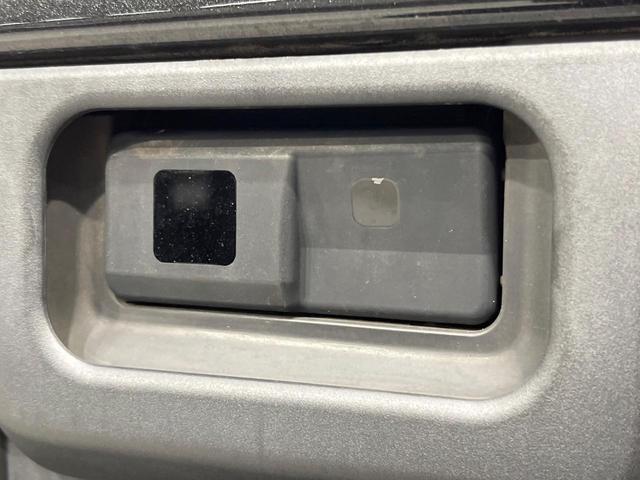 ハイゼットキャディー Ｄデラックス　ＳＡＩＩ　ＳＤナビ　衝突軽減装置　ＥＴＣ　ドラレコ　バックカメラ　ＬＥＤヘッド　Ｂｌｕｅｔｏｏｔｈ　キーレス　１４インチアルミホイール　アイドリングストップ　横滑り防止装置（28枚目）