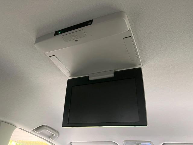 ノア X スマートエディション 純正8型ナビ 後席モニター 両側電動スライド ドラレコ バックカメラ HIDヘッド Bluetooth ETC スマートキー プッシュスタート オートエアコン プライバシーガラス(3枚目)