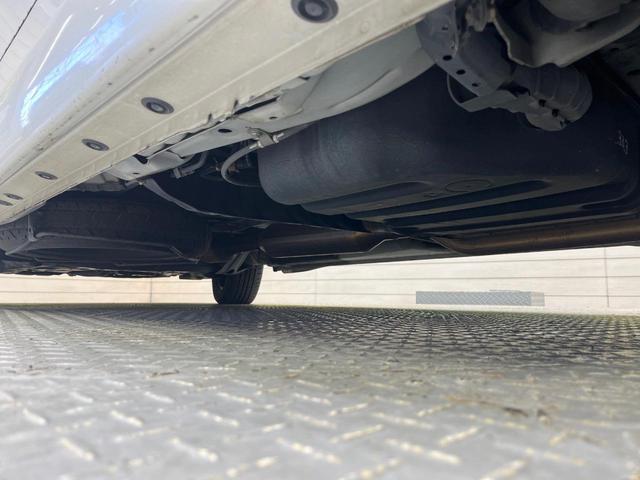 ノア X スマートエディション 純正8型ナビ 後席モニター 両側電動スライド ドラレコ バックカメラ HIDヘッド Bluetooth ETC スマートキー プッシュスタート オートエアコン プライバシーガラス(23枚目)