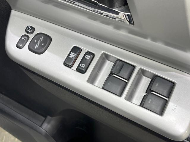 ノア X スマートエディション 純正8型ナビ 後席モニター 両側電動スライド ドラレコ バックカメラ HIDヘッド Bluetooth ETC スマートキー プッシュスタート オートエアコン プライバシーガラス(51枚目)