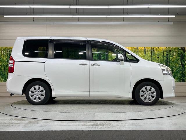 ノア X スマートエディション 純正8型ナビ 後席モニター 両側電動スライド ドラレコ バックカメラ HIDヘッド Bluetooth ETC スマートキー プッシュスタート オートエアコン プライバシーガラス(55枚目)