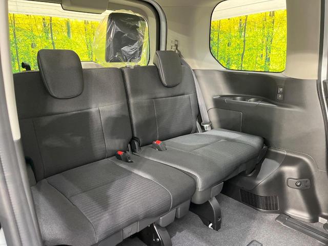 セレナ e-パワー ハイウェイスターV 登録済未使用車 2トーンカラー 純正12.3型ナビ 全周囲カメラ プロパイロット 両側電動スライド デジタルミラー ETC ドラレコ Bluetooth LEDヘッド 電動パーキング 衝突軽減装置(10枚目)