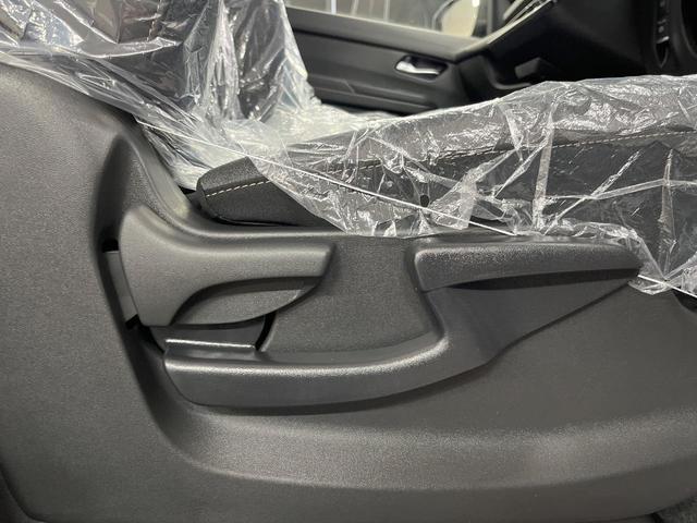 セレナ e-パワー ハイウェイスターV 登録済未使用車 2トーンカラー 純正12.3型ナビ 全周囲カメラ プロパイロット 両側電動スライド デジタルミラー ETC ドラレコ Bluetooth LEDヘッド 電動パーキング 衝突軽減装置(46枚目)