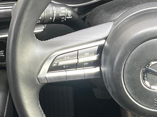 MAZDA3ファストバック 15Sツーリング MT車 純正SDナビ 全周囲カメラ 衝突被害軽減システム レーダークルーズ 禁煙車 コーナーセンサー スマートキー LEDヘッド ビルトインETC オートハイビーム 車線逸脱警報 オートライト(49枚目)