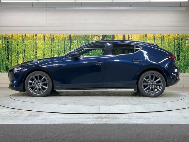 MAZDA3ファストバック 15Sツーリング MT車 純正SDナビ 全周囲カメラ 衝突被害軽減システム レーダークルーズ 禁煙車 コーナーセンサー スマートキー LEDヘッド ビルトインETC オートハイビーム 車線逸脱警報 オートライト(53枚目)