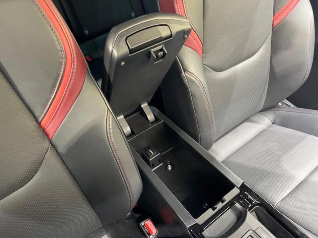 プリウス Ｚ　ガラスルーフ　モデリスタエアロ　純正１２．３型ＤＡ　全周囲カメラ　デジタルミラー　ブラインドスポットモニター　レーダークルーズ　シートヒーター　シートベンチレーション　パワーシート　ＥＴＣ　禁煙車（69枚目）