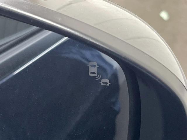 フィット ｅ：ＨＥＶホーム　ブラックスタイル　純正９型ナビ　衝突軽減装置　レーダークルーズ　ブラインドスポットモニター　ＥＴＣ　ドラレコ　Ｂｌｕｅｔｏｏｔｈ　ＬＥＤヘッド　電動パーキング　バックカメラ　オートエアコン　スマートキー（33枚目）