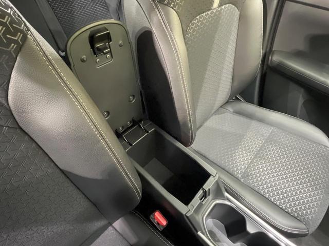 ロッキー プレミアムG HEV 登録済未使用車 純正9型ディスプレイオーディオ 全周囲カメラ 衝突被害軽減システム レーダークルーズ シートヒーター スマートキー LEDヘッド 純正15インチアルミ オートハイビーム(46枚目)