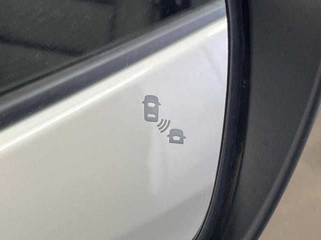 セレナ ｅ－パワー　ハイウェイスターＶ　アーバンクロム　純正１０型ナビ　後席モニター　全周囲カメラ　プロパイロット　両側電動スライド　ブラインドスポットモニター　デジタルミラー　ＬＥＤヘッド　ＥＴＣ　ドラレコ　Ｂｌｕｅｔｏｏｔｈ　衝突軽減装置（34枚目）