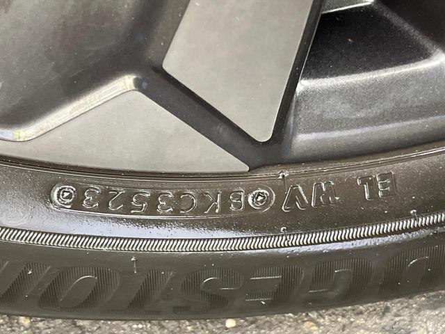 セレナ ｅ－パワー　ハイウェイスターＶ　アーバンクロム　純正１０型ナビ　後席モニター　全周囲カメラ　プロパイロット　両側電動スライド　ブラインドスポットモニター　デジタルミラー　ＬＥＤヘッド　ＥＴＣ　ドラレコ　Ｂｌｕｅｔｏｏｔｈ　衝突軽減装置（47枚目）