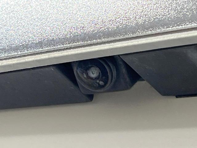 セレナ ｅ－パワー　ハイウェイスターＶ　アーバンクロム　純正１０型ナビ　後席モニター　全周囲カメラ　プロパイロット　両側電動スライド　ブラインドスポットモニター　デジタルミラー　ＬＥＤヘッド　ＥＴＣ　ドラレコ　Ｂｌｕｅｔｏｏｔｈ　衝突軽減装置（49枚目）