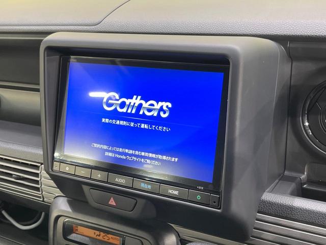 �y�����i�r�z�l�C�̏����i�r�𑕔����Ă���܂��B�i�r�̎g���₷���͂������A�I�[�f�B�I�@�\���[���I�L�����v�◷�s�͂������A�ʋ΂┃�����ȂǕ��i�̃h���C�u���y�����Ȃ�͂���