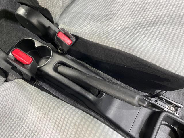 アルト F CDオーディオ キーレスエントリー エアコン 横滑り防止装置 ヘッドライトレベライザー ドアバイザー(28枚目)