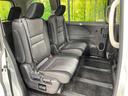 後部座席も気になるようなキズ・汚れやへたり等、大きなダメージはなく、良好な状態です。