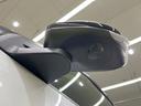 プレミアムG HEV 登録済未使用車 純正9型ディスプレイオーディオ 全周囲カメラ 衝突被害軽減システム レーダークルーズ シートヒーター スマートキー LEDヘッド 純正15インチアルミ オートハイビーム(23枚目)