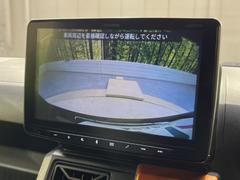 【バックカメラ】駐車時に後方がリアルタイム映像で確認できます。大型商業施設や立体駐車場での駐車時や、夜間のバック時に大活躍！運転スキルに関わらず、今や必須となった装備のひとつです！ 5