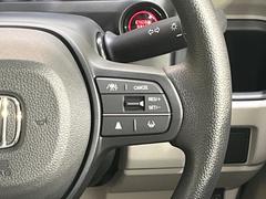 �ڥ����ץƥ��֥��롼������ȥ�����۹�®ƻϩ�Ǥ�Ĺ��Υ���Ԥ��ڤˡ�����ư��®�٤��ݤĥ��롼������ȥ����뤬�����ͷڸ������ƥ��Ϣ�Ȥ��������μ�ξ���Τ��Ƽִ֤��ݤĤ褦��®��Ĵ�ᤷ�Ƥ���ޤ����� 6