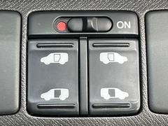 ��ξ¦�ѥ���饤�ɥɥ��ۥ��ޡ��ȥ����䱿ž�ʤΥ����å��Ǹ���ξ¦���饤�ɥɥ��γ��Ĥ���ǽ����ư�������Ϥ�����ƥɥ��򳫤���ɬ�פ�̵���������ʤ����ͤǤ��ñ�˳����Ĥ�Ǥ���Ŭ�Ǥ��� 4