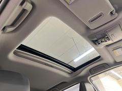 �ڥ���롼�աۥܥ���ҤȤĤǳ��Ĳ�ǽ�����������äפ�Υ���롼�դ����夵��Ƥ��ޤ��������������������줿��ʿ���ڤ���ʳ��ˤ⡢��ɤߤ����ʼ���ζ������ñ�˴����Ǥ��Ʋ�Ŭ�Ǥ��� 5