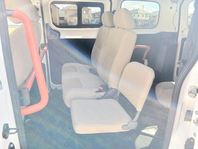 ＮＶ２００バネットバン 　スロープ　車イス１脚　全国対応１年間走行距離無制限保証（16枚目）