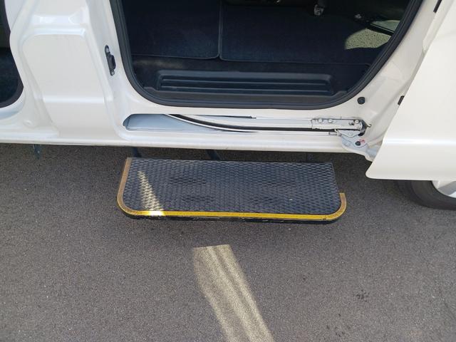 ＮＶ２００バネットバン 　スロープ　車イス１脚　全国対応１年間走行距離無制限保証（18枚目）