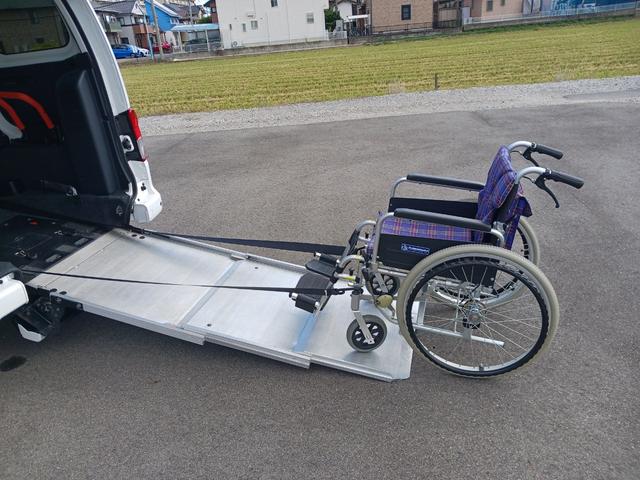 ＮＶ２００バネットバン 　スロープ　車イス１脚　全国対応１年間走行距離無制限保証（40枚目）