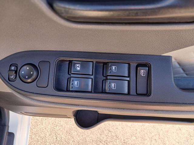 タント L スローパー 全国対応1年間走行距離無制限保証 カーナビ 盗難防止システム 衝突被害軽減システム キーレスエントリー オートマチックハイビーム(32枚目)