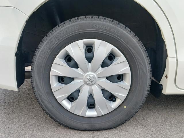 ノア Ｘ　タイプＩ　車イス２名仕様　全国対応１年間走行距離無制限保証　頸部衝撃緩和ヘッドレスト　オートマチックハイビーム　ＬＥＤヘッドランプ（8枚目）