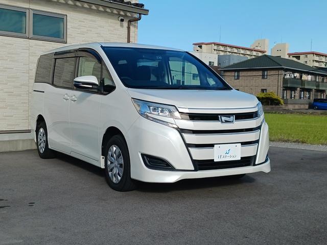 ノア Ｘ　タイプ２　サードシート付　福祉車両　車イス１名仕様　全国対応１年間走行距離無制限保証（3枚目）
