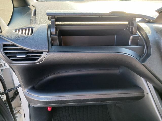 ノア Ｘ　タイプ２　サードシート付　福祉車両　車イス１名仕様　全国対応１年間走行距離無制限保証（21枚目）