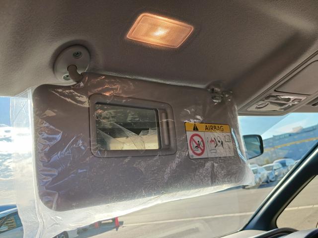 ノア Ｘ　タイプ２　サードシート付　福祉車両　車イス１名仕様　全国対応１年間走行距離無制限保証（22枚目）