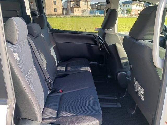 ノア Ｘ　タイプ２　サードシート付　福祉車両　車イス１名仕様　全国対応１年間走行距離無制限保証（29枚目）