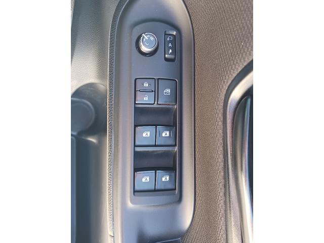 ノア Ｘ　タイプ２　サードシート付　福祉車両　車イス１名仕様　全国対応１年間走行距離無制限保証（48枚目）