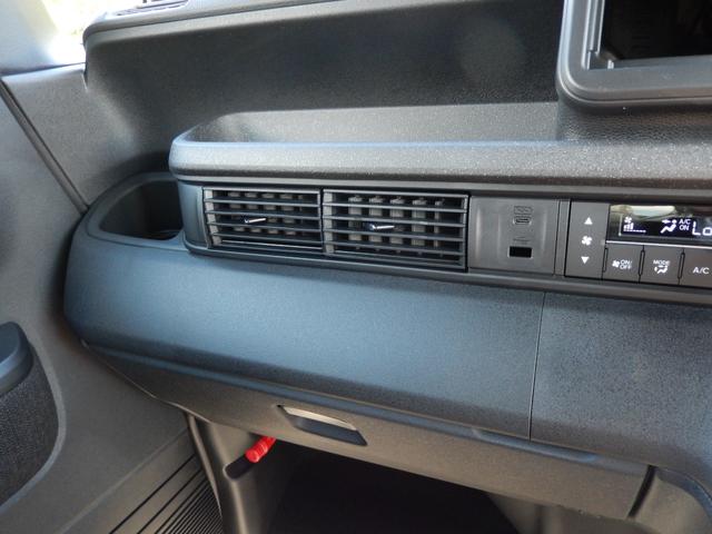 Ｎ－ＢＯＸカスタム ベースグレード（20枚目）