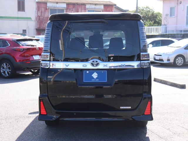 ヴォクシー ZS 煌II ワンオーナー後期モデル セーフティセンス両側電動ドアLEDヘッド社外ナビBカメラ地デジBT音楽 革巻きHクルーズコントロール ステアリングリモコン リアオートエアコンDバイザPガラス純正16AW(10枚目)