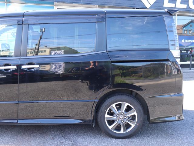 ヴォクシー ZS 煌II ワンオーナー後期モデル セーフティセンス両側電動ドアLEDヘッド社外ナビBカメラ地デジBT音楽 革巻きHクルーズコントロール ステアリングリモコン リアオートエアコンDバイザPガラス純正16AW(12枚目)