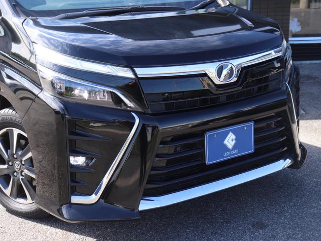 ヴォクシー ZS 煌II ワンオーナー後期モデル セーフティセンス両側電動ドアLEDヘッド社外ナビBカメラ地デジBT音楽 革巻きHクルーズコントロール ステアリングリモコン リアオートエアコンDバイザPガラス純正16AW(20枚目)