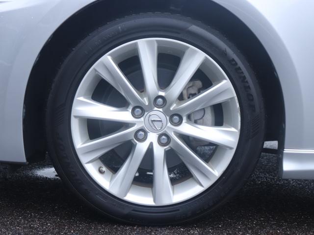 IS IS250 バージョンL LEDヘッド レザーシート シートヒーター ベンチレーション パワーシート モデリスタサイドリアエアロマフラー純正ナビバックカメラ 地デジ スマートキー パドルシフト クリアランスソナー スペアタイヤ(23枚目)