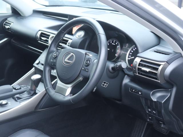 IS IS250 バージョンL LEDヘッド レザーシート シートヒーター ベンチレーション パワーシート モデリスタサイドリアエアロマフラー純正ナビバックカメラ 地デジ スマートキー パドルシフト クリアランスソナー スペアタイヤ(27枚目)