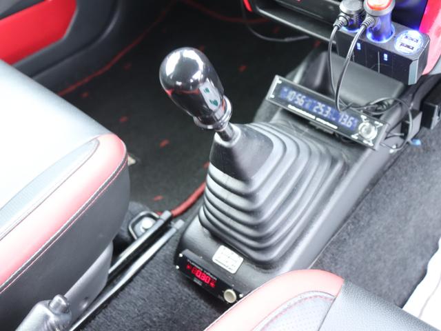 ジムニー クロスアドベンチャー　５速ＭＴリフトアップ　タニグチショックアブソーバー＆マフラーＲＡＹＳ１６ＡＷ運転席シートヒーター社外ナビ地デジＴＶ　ＢＴ音楽Ｄｅｆｉターボメーター　キーレスＥＴＣ（37枚目）