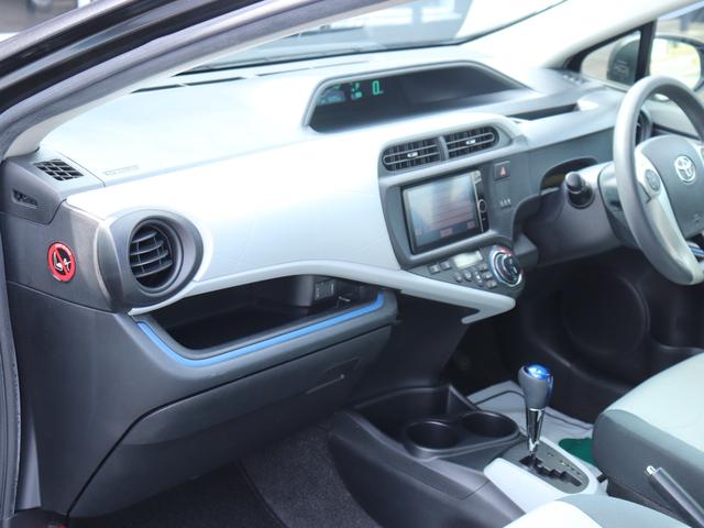 アクア S LEDヘッド純正ナビBカメラETCスマートキー シートヒーター ドライブレコーダー フルセグTV Bluetooth音楽 スペアタイヤ CD/DVD再生 プッシュスタート ステアリングリモコン(27枚目)