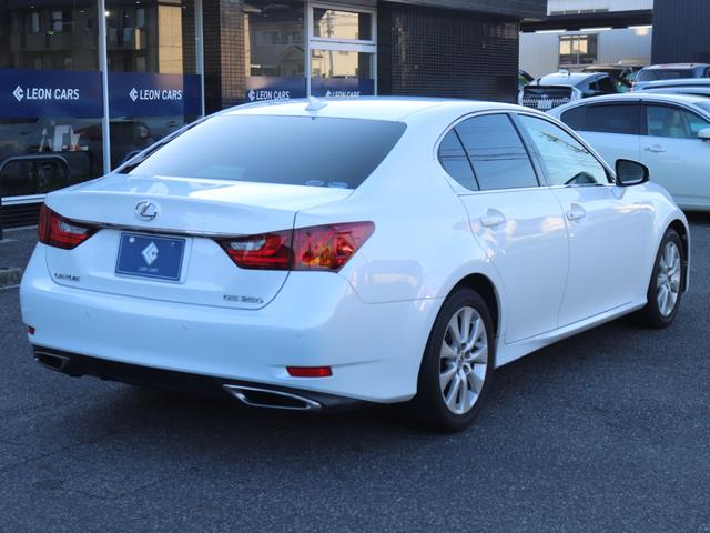 ＧＳ ＧＳ２５０　Ｉパッケージ　レザーシート純正ＳＤナビＢカメラ地デジＢＴ音楽スマートキーＨＩＤヘッドＦフォグ純正１７インチＡＷパワーシート前席シートヒーター＆ベンチレーション運転席シートメモリー革巻きＨステコン電動チルト　クルコン（7枚目）