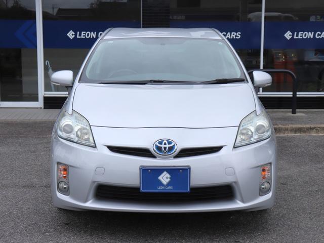 プリウス G 純正HDDナビBカメラ地デジ音楽録音クルーズコントロール スマートキー ビルトインETC ステアリングリモコン コンライトAA/Cフォグランプ ドアバイザ純正15AWトノカバーDVD/CD/AUX再生(9枚目)