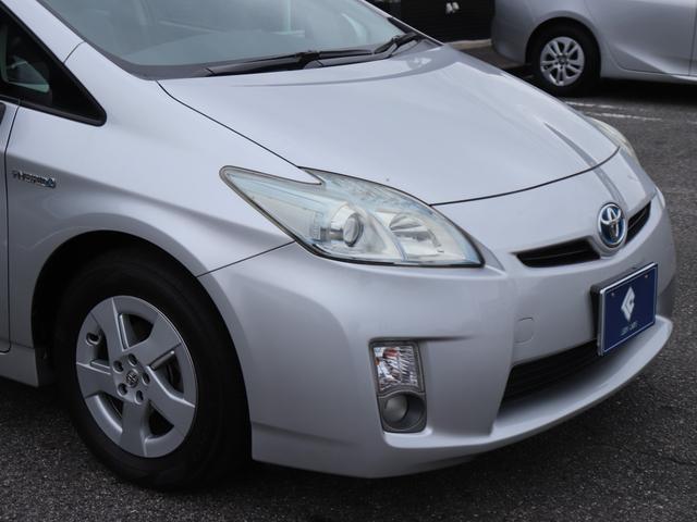 プリウス G 純正HDDナビBカメラ地デジ音楽録音クルーズコントロール スマートキー ビルトインETC ステアリングリモコン コンライトAA/Cフォグランプ ドアバイザ純正15AWトノカバーDVD/CD/AUX再生(15枚目)