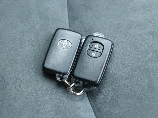 プリウス G 純正HDDナビBカメラ地デジ音楽録音クルーズコントロール スマートキー ビルトインETC ステアリングリモコン コンライトAA/Cフォグランプ ドアバイザ純正15AWトノカバーDVD/CD/AUX再生(40枚目)