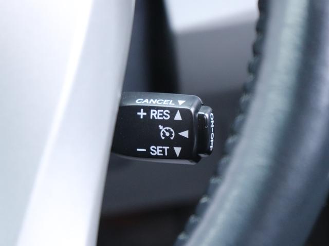 プリウス G 純正HDDナビBカメラ地デジ音楽録音クルーズコントロール スマートキー ビルトインETC ステアリングリモコン コンライトAA/Cフォグランプ ドアバイザ純正15AWトノカバーDVD/CD/AUX再生(42枚目)