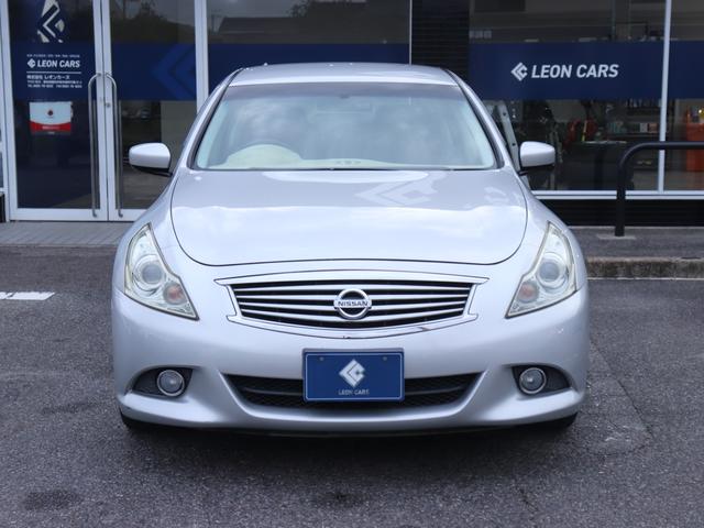 スカイライン 250GT ハーフレザーシート純正ナビBカメラ地デジBT音楽インテリキーHIDヘッドFフォグDバイザ純正17インチAWビルトインETC革巻きHステアリングリモコン前席パワーシート前後ドライブレコーダー(9枚目)