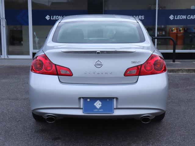 スカイライン 250GT ハーフレザーシート純正ナビBカメラ地デジBT音楽インテリキーHIDヘッドFフォグDバイザ純正17インチAWビルトインETC革巻きHステアリングリモコン前席パワーシート前後ドライブレコーダー(10枚目)