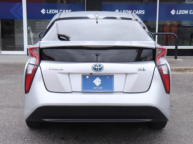 プリウス S レンタカーアップ セーフティセンスLEDヘッド社外メモリーナビBカメラ地デジBT音楽スマートキーDバイザ純正15AWビルトインETCレーダークルコン社外コンビHステアリングリモコン オートハイビーム(10枚目)