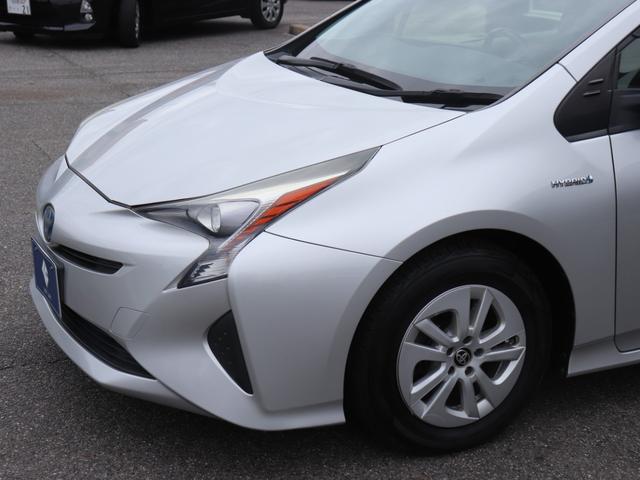 プリウス S レンタカーアップ セーフティセンスLEDヘッド社外メモリーナビBカメラ地デジBT音楽スマートキーDバイザ純正15AWビルトインETCレーダークルコン社外コンビHステアリングリモコン オートハイビーム(16枚目)